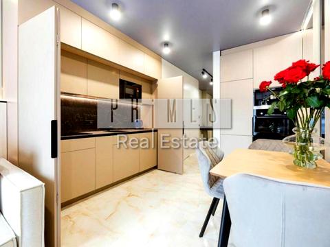 квартира за адресою Салютна вул., (Будинок 02301-02303)