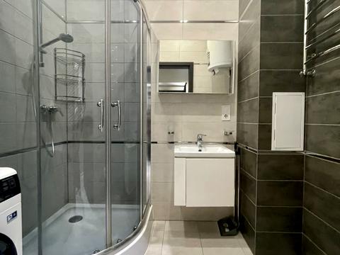 квартира за адресою Андрія Верхогляда вул. (Михайла Драгомирова), 2-А