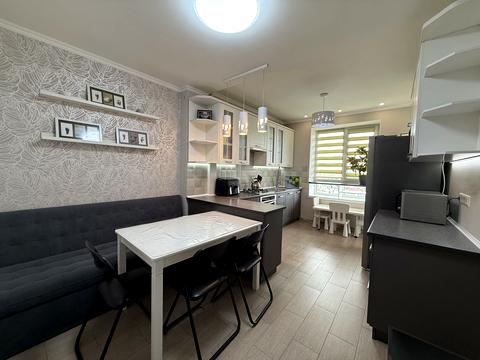 квартира за адресою Двірська вул., 13