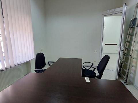 комерційна за адресою Військовий узвіз, 14