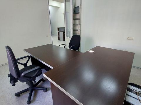 комерційна за адресою Військовий узвіз, 14