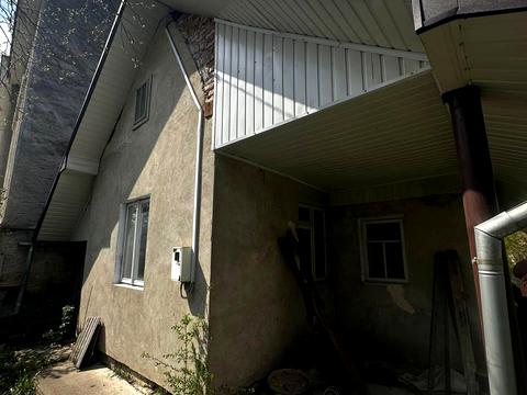 будинок за адресою Миру