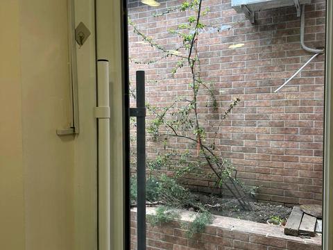 комерційна за адресою Ланжеронівська вул., 3