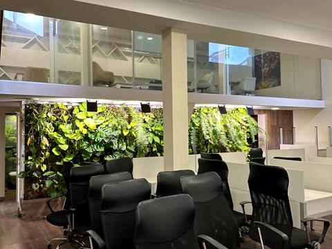 комерційна за адресою Ланжеронівська вул., 3