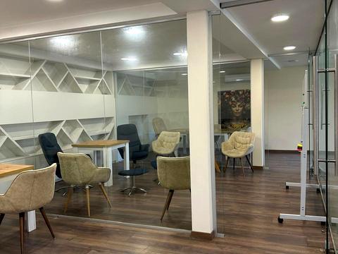 комерційна за адресою Ланжеронівська вул., 3