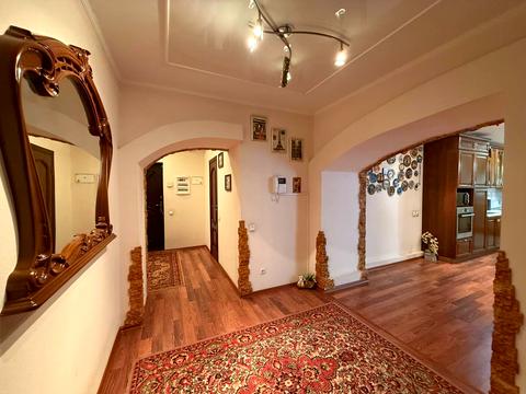 квартира за адресою Братів Горобців вул. (Дмитра Кедріна), 53-А