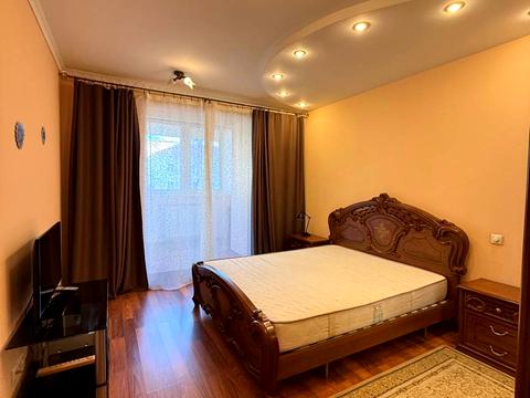 квартира за адресою Братів Горобців вул. (Дмитра Кедріна), 53-А