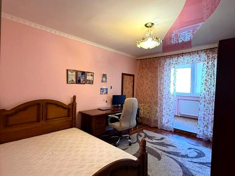 квартира за адресою Братів Горобців вул. (Дмитра Кедріна), 53-А