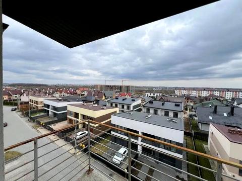 квартира за адресою Степана Бандери вул., 11