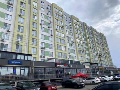 комерційна за адресою Бакинська вул., 1