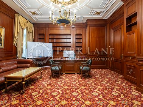 комерційна за адресою Володимирська вул., 49-Б