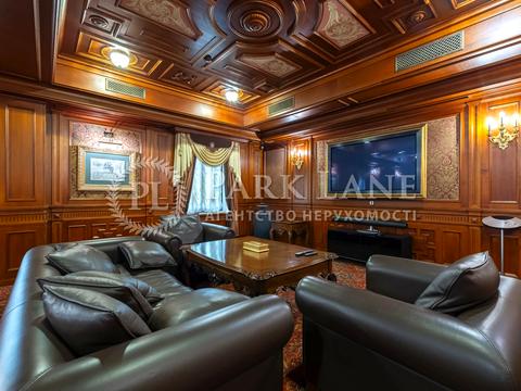 комерційна за адресою Володимирська вул., 49-Б