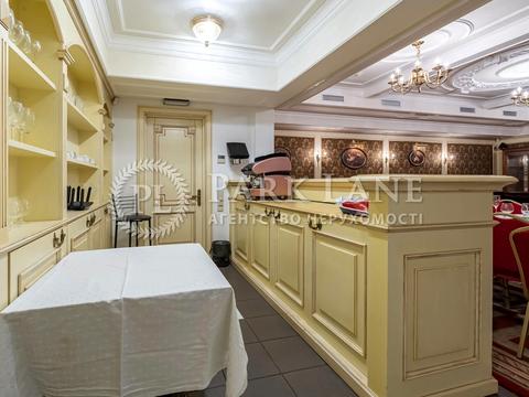 комерційна за адресою Володимирська вул., 49-Б