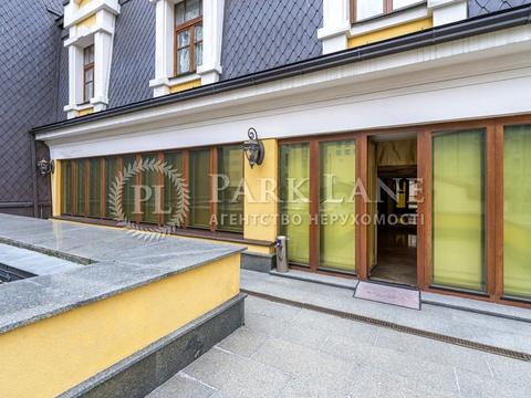 комерційна за адресою Володимирська вул., 49-Б