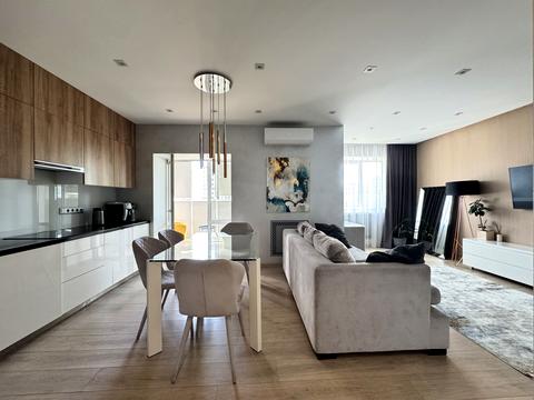 квартира за адресою Патріарха Мстислава Скрипника вул., 48-А