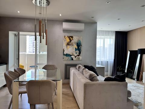 квартира за адресою Патріарха Мстислава Скрипника вул., 48-А