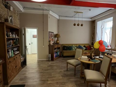 комерційна за адресою Михайла Коцюбинського вул., 6
