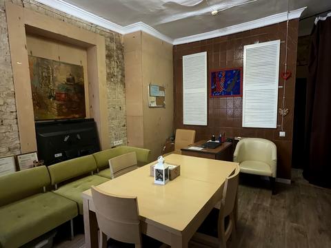 комерційна за адресою Михайла Коцюбинського вул., 6