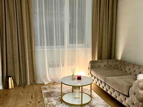 квартира за адресою Андрія Верхогляда вул. (Михайла Драгомирова), 14-А