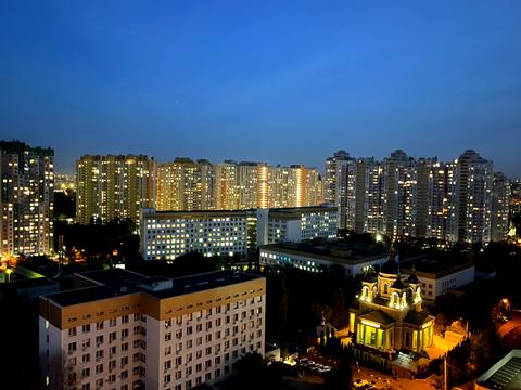 квартира за адресою Юрія Кондратюка вул., 3