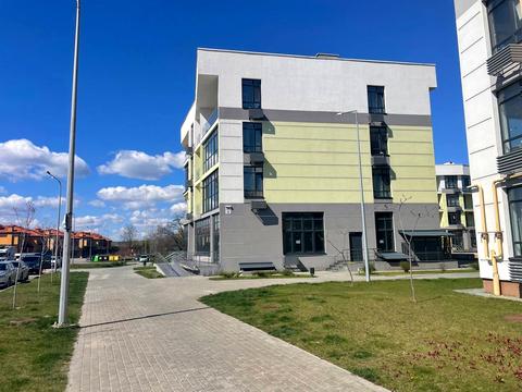 комерційна за адресою Редьчинська вул., 3
