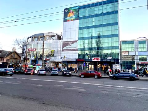 комерційна за адресою Горького, 8