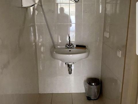 комерційна за адресою Деревлянська вул. (Якіра), 8