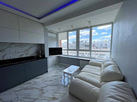 квартира за адресою Райдужний масив вул., 1