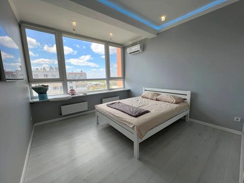 квартира за адресою Райдужний масив вул., 1