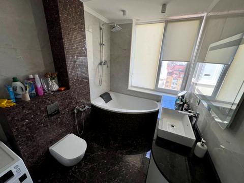 квартира за адресою Райдужний масив вул., 1