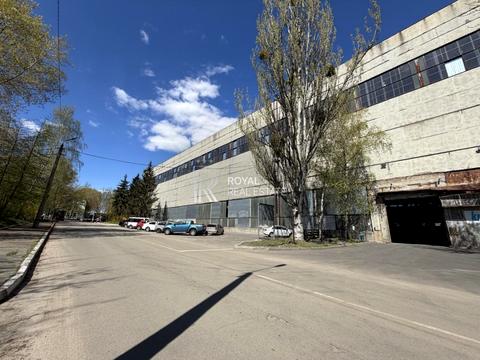 комерційна за адресою Гарматна вул., 9