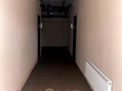 комерційна за адресою Владислава Бувалкіна вул., 66