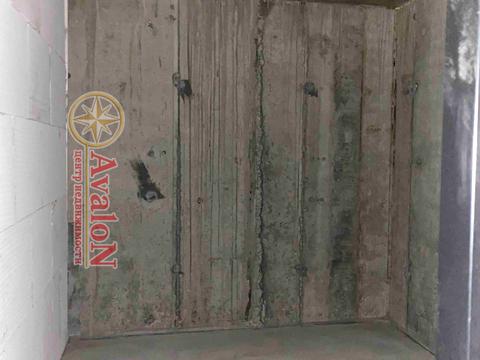 комерційна за адресою Владислава Бувалкіна вул., 66