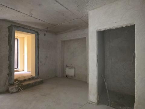 комерційна за адресою Радісна вул., 4
