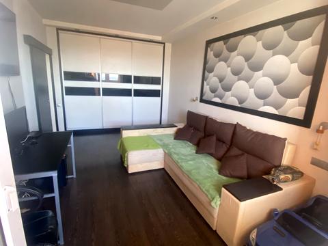 квартира за адресою Академіка Глушкова просп., 43