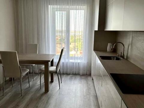 квартира за адресою Героїв України просп. (Героїв Сталінграду), 20-К