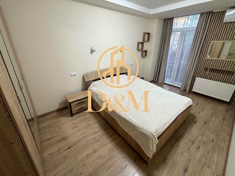 квартира за адресою Регенераторна вул., 4 к5