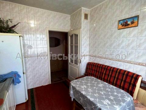 квартира за адресою Червоної Калини просп. (Володимира Маяковського), 32