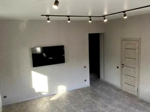 квартира за адресою Галини Романової вул., 8