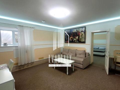 комерційна за адресою Ярославів Вал вул., 21-Д