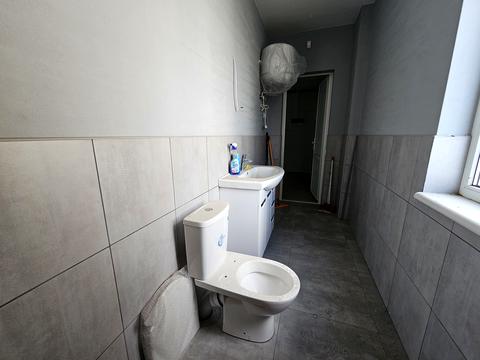комерційна за адресою Припортова вул. (Героїв Сталінграда), 42/1