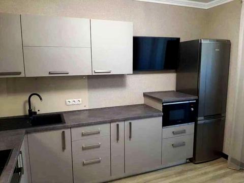 квартира за адресою Андрія Аболмасова вул. (Панельна), 7