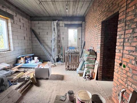 коммерческая по адресу Зоряна, 1