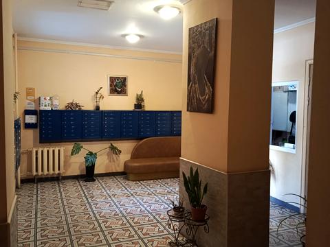 квартира за адресою Миколи Амосова вул., 4