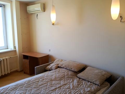 квартира за адресою Миколи Амосова вул., 4