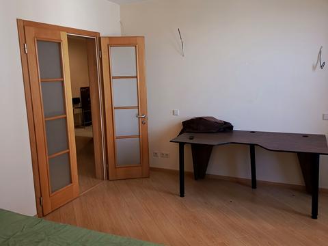 квартира за адресою Миколи Амосова вул., 4