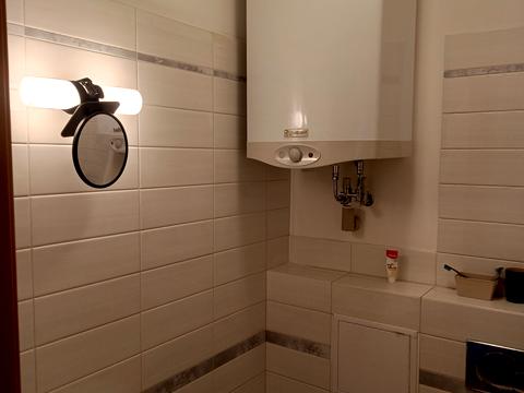 квартира за адресою Миколи Амосова вул., 4