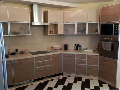 квартира за адресою Миколи Амосова вул., 4