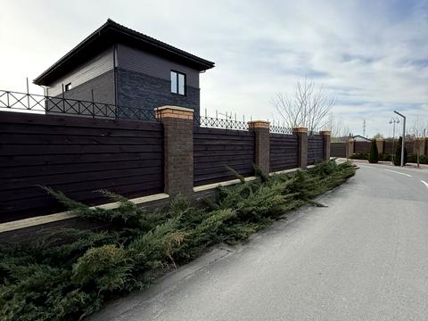 участок по адресу Луговая ул., 1