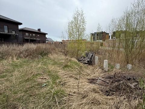 участок по адресу Луговая ул., 1